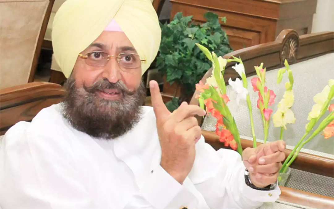 ਭਗਵੰਤ ਮਾਨ ਨੂੰ ਪਾਰਟੀ ਪ੍ਰਧਾਨ ਦੀ ਬਜਾਏ ਮੁੱਖ ਮੰਤਰੀ ਦਾ ਅਹੁਦਾ ਛੱਡਣ ਬਾਰੇ ਸੋਚਣਾ ਚਾਹੀਦਾ ਹੈ: ਬਾਜਵਾ