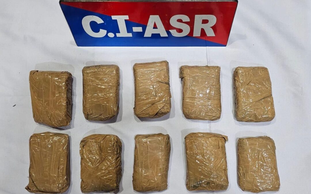 ਪੰਜਾਬ ਪੁਲਿਸ ਨੇ ਅੰਮ੍ਰਿਤਸਰ ‘ਚ ਕਾਰ ‘ਚੋਂ 10.4 ਕਿਲੋ ਹੈਰੋਇਨ ਬਰਾਮਦ, ਦੋਸ਼ੀ ਫਰਾਰ