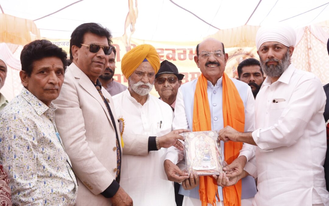 114ਵਾਂ ਸ਼੍ਰੀ ਵਿਸ਼ਵਕਰਮਾ ਪੂਜਾ ਮਹਾਂ-ਉਤਸਵ ਸ਼੍ਰੋਮਣੀ ਸ਼੍ਰੀ ਵਿਸ਼ਵਕਰਮਾ ਮੰਦਰ ਬੰਗਾ ਰੋਡ ਫਗਵਾੜਾ ਵਿਖੇ ਪ੍ਰਦੀਪ ਧੀਮਾਨ ਦੀ ਪ੍ਰਧਾਨਗੀ ਹੇਠ ਬੜੀ ਸ਼ਰਧਾ ਅਤੇ ਧੂਮਧਾਮ ਨਾਲ ਮਨਾਇਆ ਗਿਆ।