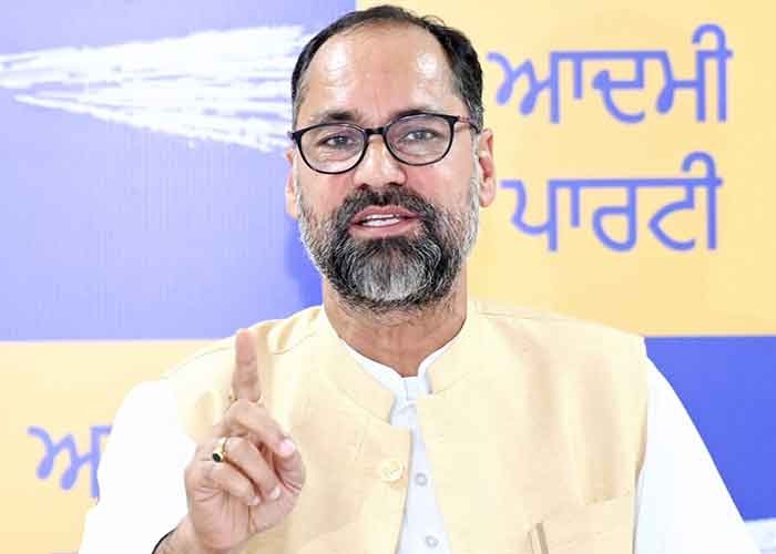 ਆਮ ਆਦਮੀ ਪਾਰਟੀ ਨੇ ਰਾਜਾ ਵੜਿੰਗ ਦੇ ਵੋਟਾਂ ਦੇ ਬਦਲੇ ਪੈਸੇ ਦੇਣ ਬਾਰੇ ਦਿੱਤੇ ਬਿਆਨ ਦੀ ਕੀਤੀ ਸਖ਼ਤ ਨਿਖੇਧੀ