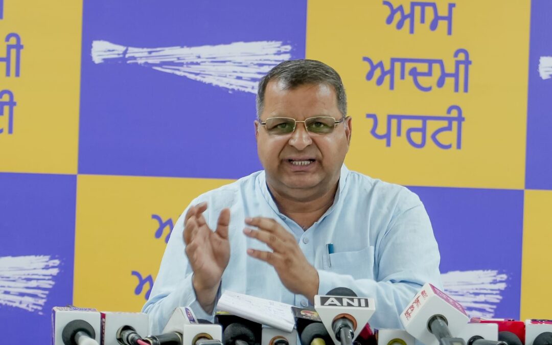 ਪਰਾਲੀ ਸਾੜਨ ‘ਤੇ ਜੁਰਮਾਨਾ ਦੁੱਗਣਾ ਕਰਨ ਲਈ ਆਮ ਆਦਮੀ ਪਾਰਟੀ ਨੇ ਕੇਂਦਰ ਸਰਕਾਰ ਦੀ ਕੀਤੀ ਸਖ਼ਤ ਨਿਖੇਧੀ