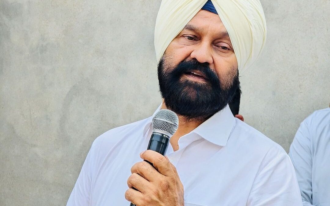 ‘ਆਪ’ ਨੇ ਝੂਠੇ ਵਾਅਦਿਆਂ ਅਤੇ ਚੋਣ ਜ਼ਾਬਤੇ ਦੀ ਉਲੰਘਣਾ ਕਰਨ ਲਈ ਮਨਪ੍ਰੀਤ ਬਾਦਲ ਦੀ ਕੀਤੀ ਸਖ਼ਤ ਆਲੋਚਨਾ