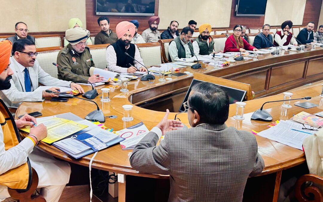 ਲਾਲਜੀਤ ਸਿੰਘ ਭੁੱਲਰ ਵੱਲੋਂ ਸੂਬੇ ਵਿੱਚ ਸੜਕ ਹਾਦਸਿਆਂ ‘ਚ ਮੌਤ ਦਰ ਘਟਾਉਣ ਲਈ ਜ਼ੋਰਦਾਰ ਮੁਹਿੰਮ ਦੀ ਸ਼ੁਰੂਆਤ