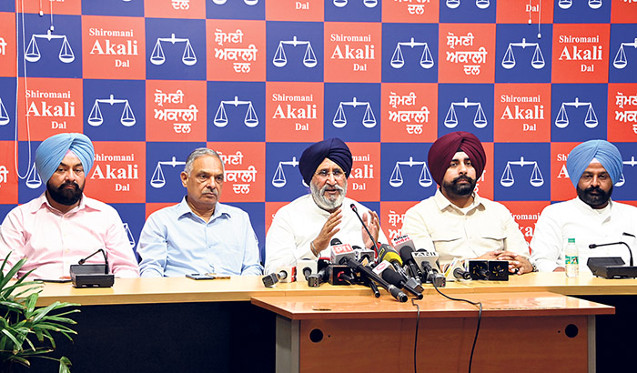 ਪੰਜਾਬ ਯੂਨੀਵਰਸਿਟੀ ਦੀ ਸੈਨੇਟ ਖ਼ਤਮ ਕਰਨ ਦੀ ਤਜਵੀਜ਼ ਨੂੰ ਵਾਪਸ ਲਵੇ ਕੇਂਦਰ ਸਰਕਾਰ: ਅਕਾਲੀ ਦਲ