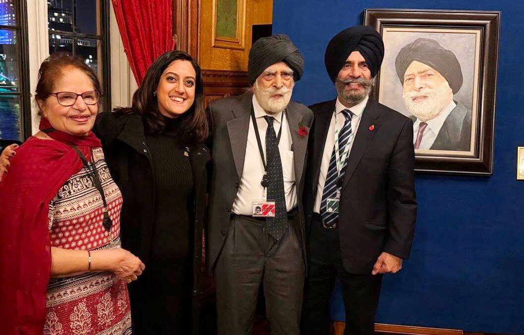 ਯੂ.ਕੇ. ਸੰਸਦ ‘ਚ ਇਤਿਹਾਸ ਰਚਿਆ – ਪਹਿਲੀ ਵਾਰ ਸਿੱਖ ਸੰਸਦ ਮੈਂਬਰ ਦਾ ਚਿੱਤਰ ਬਰਤਾਨਵੀ ਰਾਜੇ-ਰਾਣੀਆਂ ਦੇ ਚਿੱਤਰਾਂ ਬਰਾਬਰ ਲਗਾਇਆ