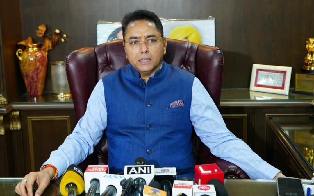 ਆਮ ਆਦਮੀ ਪਾਰਟੀ ਪੰਜਾਬ ਨੇ ਸੁਖਬੀਰ ਸਿੰਘ ਬਾਦਲ ‘ਤੇ ਹਮਲੇ ਦੀ ਕੀਤੀ ਨਿਖੇਧੀ, ਤੁਰੰਤ ਕਾਰਵਾਈ ਲਈ ਪੰਜਾਬ ਪੁਲਿਸ ਦੀ ਕੀਤੀ ਸ਼ਲਾਘਾ