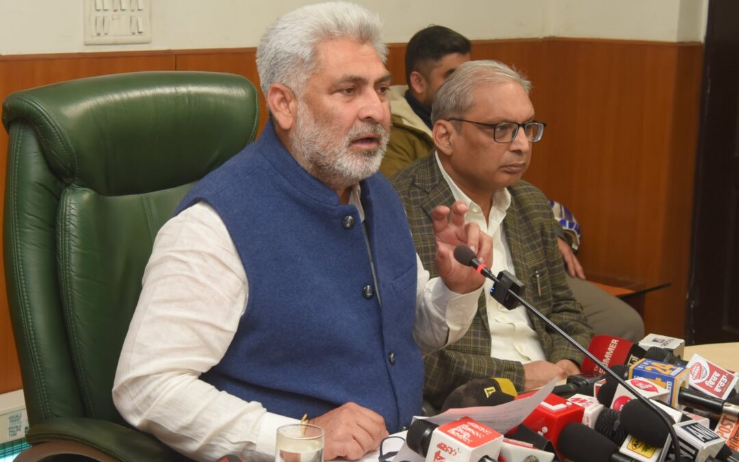 ਚੁਣੌਤੀਆਂ ਦੇ ਬਾਵਜੂਦ ਸੁਚਾਰੂ ਖ਼ਰੀਦ ਸੀਜ਼ਨ ਨੂੰ ਯਕੀਨੀ ਬਣਾਇਆ: ਲਾਲ ਚੰਦ ਕਟਾਰੂਚੱਕ