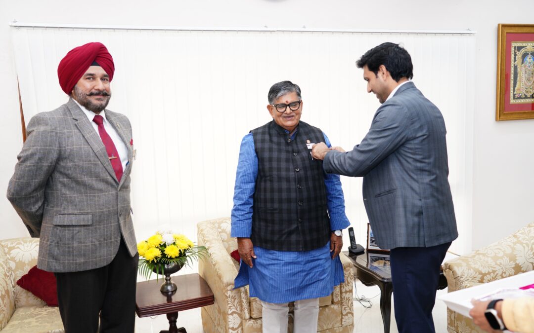 ਪੰਜਾਬ ਦੇ ਰਾਜਪਾਲ ਅਤੇ ਪ੍ਰਸ਼ਾਸਕ ਯੂਟੀ ਚੰਡੀਗੜ੍ਹ ਨੇ 76ਵੇਂ ਹਥਿਆਰਬੰਦ ਸੈਨਾ ਝੰਡਾ ਦਿਵਸ ‘ਤੇ ਖੁੱਲ੍ਹੇ ਦਿਲ ਨਾਲ ਸਮਰਥਨ ਦਿੱਤਾ।