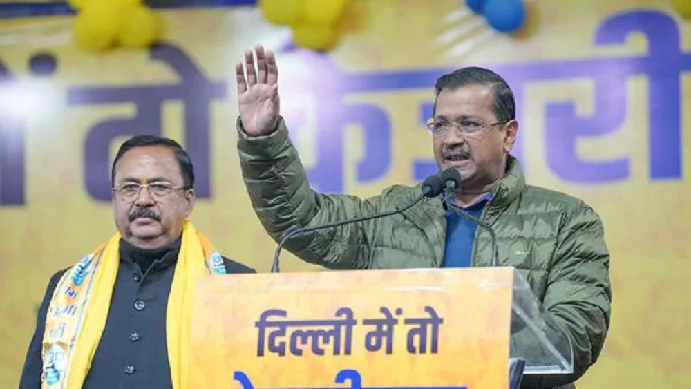 ‘ਆਪ’ ਦਾ ਮੈਨੀਫੈਸਟੋ ਕੇਜਰੀਵਾਲ ਦੀ ‘ਆਪ’-ਡੀਏ ਦੀ ਕੋਠੜੀ, ਜੇਲ੍ਹ, ਜ਼ਮਾਨਤ ਅਤੇ ਕਟਮਨੀ ਅਤੇ ਜਾਤਮਨੀ ਸਰਕਾਰਾਂ ਦੇ ਕਾਲੇ ਕਾਰਨਾਮਿਆਂ ਦਾ ਦਸਤਾਵੇਜ਼ ਹੈ।