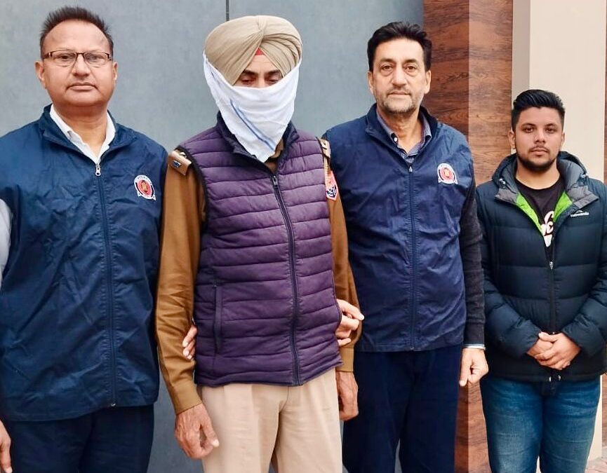 5,000 ਰੁਪਏ ਰਿਸ਼ਵਤ ਲੈਂਦਾ ਏ.ਐਸ.ਆਈ. ਵਿਜੀਲੈਂਸ ਬਿਊਰੋ ਵੱਲੋਂ ਰੰਗੇ ਹੱਥੀਂ ਕਾਬੂ