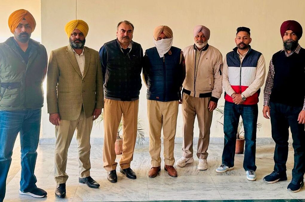 5000 ਰੁਪਏ ਰਿਸ਼ਵਤ ਲੈਂਦਾ ਸਹਾਇਕ ਸਬ ਇੰਸਪੈਕਟਰ ਵਿਜੀਲੈਂਸ ਬਿਊਰੋ ਵੱਲੋਂ ਰੰਗੇ ਹੱਥੀਂ ਗ੍ਰਿਫ਼ਤਾਰ