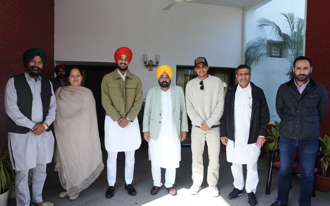 ਮੁੱਖ ਮੰਤਰੀ ਨੇ ਸ਼ੁਭਮਨ ਗਿੱਲ ਤੇ ਅਰਸ਼ਦੀਪ ਸਿੰਘ ਨੂੰ ਚੈਂਪੀਅਨਜ਼ ਟਰਾਫੀ ਲਈ ਦਿੱਤੀਆਂ ਸ਼ੁਭਕਾਮਨਾਵਾਂ