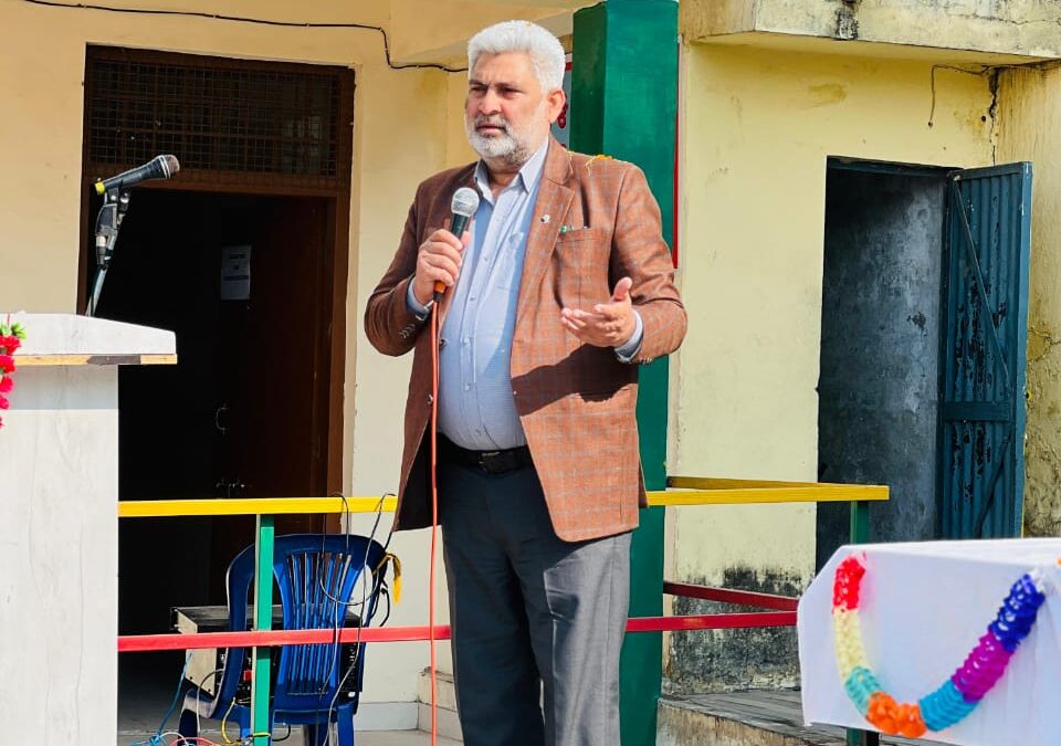 ਲਾਲ ਚੰਦ ਕਟਾਰੂਚੱਕ ਨੇ ਮੈਗਾ ਪੀ.ਟੀ.ਐਮ. ਦੌਰਾਨ ਮਾਪਿਆਂ ਤੋਂ ਲਈ ਫ਼ੀਡਬੈਕ, ਮਾਨ ਸਰਕਾਰ ਦੀ ਮਿਆਰੀ ਸਿੱਖਿਆ ਦੀ ਵਚਨਬੱਧਤਾ ਦੁਹਰਾਈ