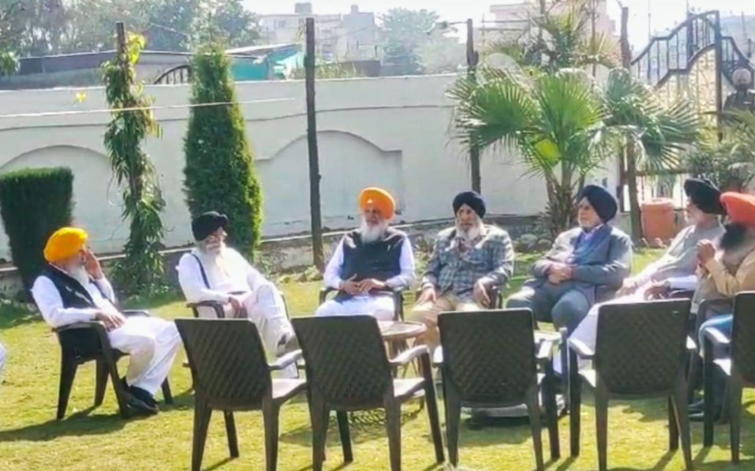 ਅਕਾਲੀ ਦਲ ਦੇ ਵਫਦ ਵੱਲੋਂ ਹਰਜਿੰਦਰ ਸਿੰਘ ਧਾਮੀ ਨਾਲ ਮੁਲਾਕਾਤ, ਸ਼੍ਰੋਮਣੀ ਕਮੇਟੀ ਪ੍ਰਧਾਨ ਵਜੋਂ ਸੇਵਾਵਾਂ ਨਿਭਾਉਂਦੇ ਰਹਿਣ ਦੀ ਕੀਤੀ ਅਪੀਲ