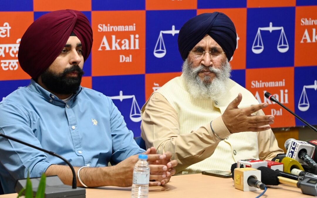 ਅਕਾਲੀ ਦਲ ਨੇ ਸ੍ਰੀ ਅਕਾਲ ਤਖ਼ਤ ਸਾਹਿਬ ਦੇ ਜਥੇਦਾਰ ਦੀ ਨਿਯੁਕਤੀ ਲਈ ਨਿਯਮ ਅਤੇ ਨਿਯਮ ਬਣਾਉਣ ਲਈ ਵਿਧਾਨ ਸਭਾ ਦੇ ਦਖਲ ਦੀ ਮੰਗ ਕਰਨ ਲਈ ਆਪ ਮੰਤਰੀ ਹਰਜੋਤ ਬੈਂਸ ਨਾਲ ਗੱਠਜੋੜ ਕਰਨ ਲਈ ਮਨਪ੍ਰੀਤ ਇਆਲੀ ਦੀ ਨਿੰਦਾ ਕੀਤੀ