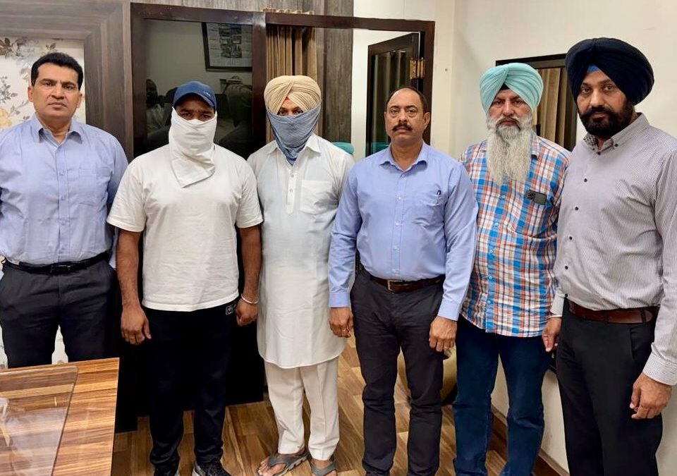 1,50,000 ਰੁਪਏ ਰਿਸ਼ਵਤ ਮੰਗਣ ਦੇ ਦੋਸ਼ ਹੇਠ ਐਸਐਚਓ ਤੇ ਏਐਸਆਈ ਵਿਜੀਲੈਂਸ ਬਿਊਰੋ ਵੱਲੋਂ ਗ੍ਰਿਫ਼ਤਾਰ