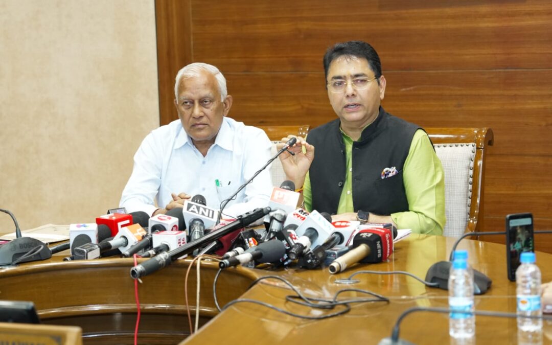 ਪਿਛਲੀਆਂ ਸਰਕਾਰਾਂ ਨੇ ਮਾਈਨਿੰਗ ਮਾਫੀਆ ਨਾਲ ਗੱਠਜੋੜ ਬਣਾਇਆ ਅਤੇ ਖਜ਼ਾਨੇ ਨੂੰ ਲੁੱਟਿਆ