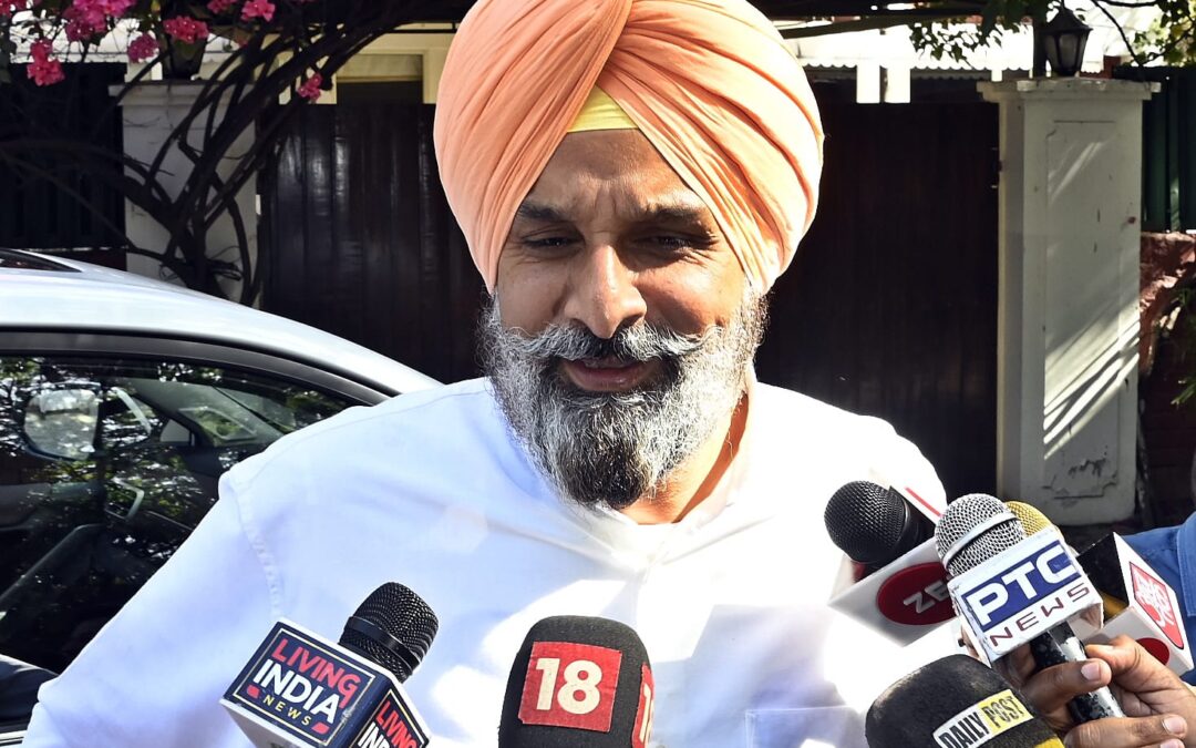 ਸ਼ਨੀਵਾਰ ਨੂੰ ਉਨ੍ਹਾਂ ਦਾ ਪੂਰਾ ਸੁਰੱਖਿਆ ਕਵਰ ਵਾਪਸ ਲੈ ਲਿਆ ਗਿਆ ਸੀ- ਬਿਕਰਮ ਐਸ ਮਜੀਠੀਆ