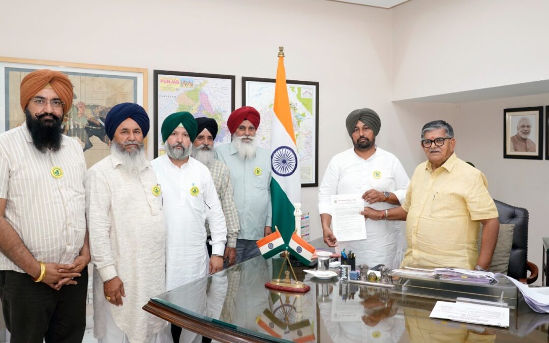 ਨੰਬਰਦਾਰਾਂ ਦੇ ਵਫਦ ਵੱਲੋਂ ਰਾਜਪਾਲ ਨਾਲ ਮੁਲਾਕਾਤ, ਨਸ਼ਾ ਤਸਕਰਾਂ ਦੀ ਜ਼ਮਾਨਤ ਲਈ ਜ਼ਮਾਨਤੀ ਨਾ ਬਣਨ ਦਾ ਦਿੱਤਾ ਭਰੋਸਾ