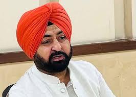 ਆਪ ਸਰਕਾਰ ਸੂਬਾ ਵਾਸੀਆਂ ਨੂੰ ਪਾਰਦਰਸ਼ੀ ਤੇ ਬਿਹਤਰ ਸੇਵਾਵਾਂ ਦੇਣ ਲਈ ਵਚਨਬੱਧ: ਹਰਦੀਪ ਸਿੰਘ ਮੁੰਡੀਆਂ