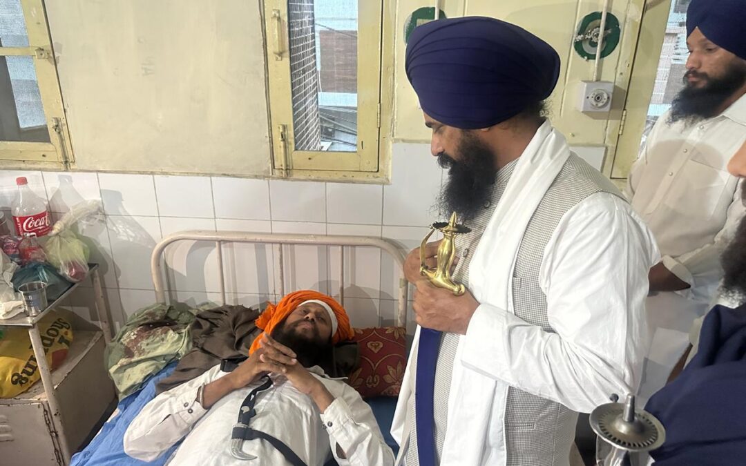 ਸੁਲਤਾਨਪੁਰ ਲੋਧੀ ਵਿਖੇ ਗ੍ਰੰਥੀ ਸਿੰਘ ਨਾਲ ਕੁੱਟਮਾਰ ਦੇ ਮਾਮਲੇ ’ਚ ਜਥੇਦਾਰ ਕੁਲਦੀਪ ਸਿੰਘ ਗੜਗੱਜ ਨੇ ਪੀੜਤ ਪਰਿਵਾਰ ਨਾਲ ਕੀਤੀ ਮੁਲਾਕਾਤ