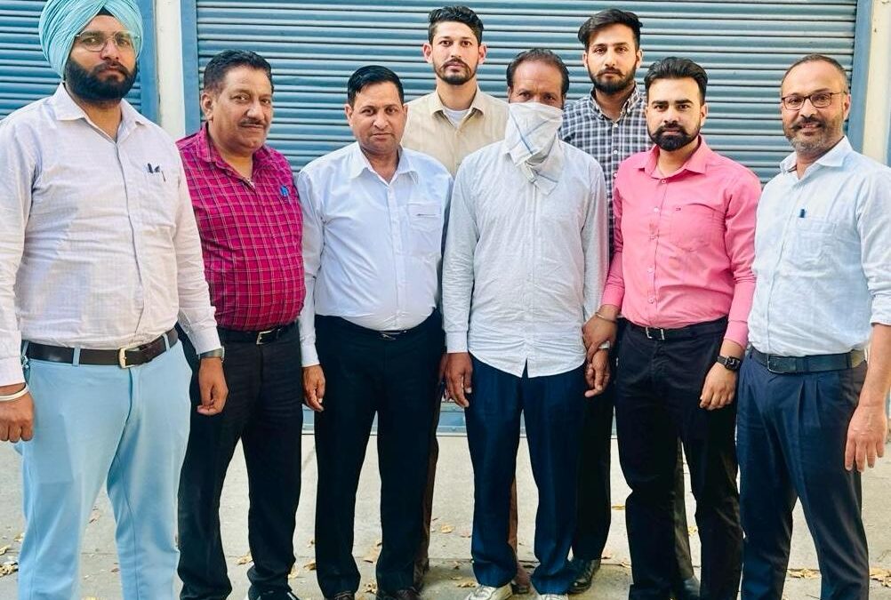 10000 ਰੁਪਏ ਰਿਸ਼ਵਤ ਲੈਂਦਾ ਪੀ.ਐਸ.ਪੀ.ਸੀ.ਐਲ. ਦਾ ਲਾਈਨਮੈਨ ਵਿਜੀਲੈਂਸ ਬਿਊਰੋ ਵੱਲੋਂ ਕਾਬੂ