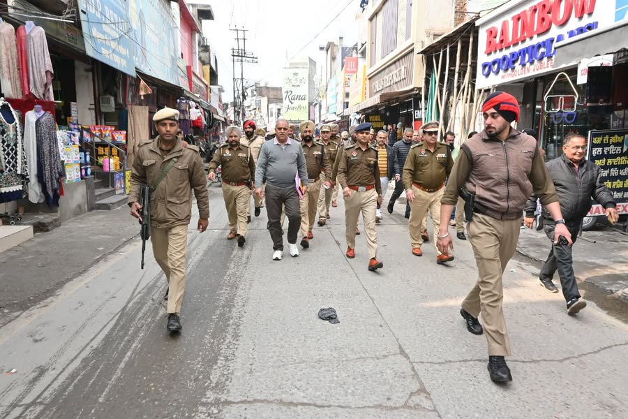 ‘ਯੁੱਧ ਨਸ਼ਿਆਂ ਵਿਰੁਧ : 33ਵੇਂ ਦਿਨ, ਪੰਜਾਬ ਪੁਲਿਸ ਨੇ 59 ਨਸ਼ਾ ਤਸਕਰਾਂ ਨੂੰ ਕੀਤਾ ਗ੍ਰਿਫ਼ਤਾਰ ; 1.6 ਕਿਲੋ ਹੈਰੋਇਨ, 5.53 ਲੱਖ ਰੁਪਏ ਦੀ ਡਰੱਗ ਮਨੀ ਬਰਾਮਦ