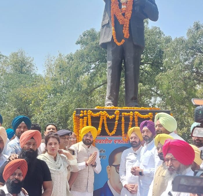ਕੈਬਨਿਟ ਮੰਤਰੀ ਤਰੁਨਪ੍ਰੀਤ ਸਿੰਘ ਸੌਂਦ ਵੱਲੋਂ ਡਾ. ਭੀਮ ਰਾਓ ਅੰਬੇਡਕਰ ਦੇ ਜਨਮ ਦਿਵਸ ਮੌਕੇ ਫਤਹਿਗੜ੍ਹ ਸਾਹਿਬ ਵਿਖੇ ਸ਼ਰਧਾ ਪੁਸ਼ਪ ਅਰਪਿਤ