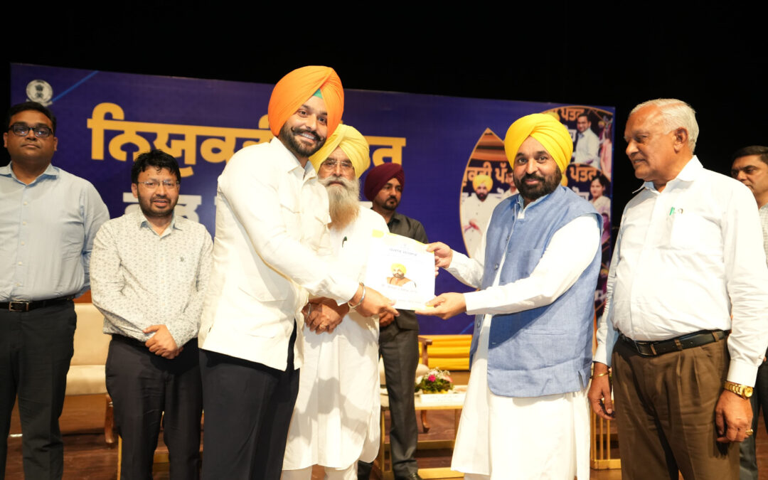 ਮੁੱਖ ਮੰਤਰੀ ਵੱਲੋਂ ਨਵੇਂ ਭਰਤੀ ਹੋਏ ਨੌਜਵਾਨਾਂ ਨੂੰ ਭ੍ਰਿਸ਼ਟਾਚਾਰ ਅਤੇ ਨਸ਼ਿਆਂ ਵਿਰੁੱਧ ਜੰਗ ਦੇ ਸਿਪਾਹੀ ਬਣਨ ਦਾ ਸੱਦਾ