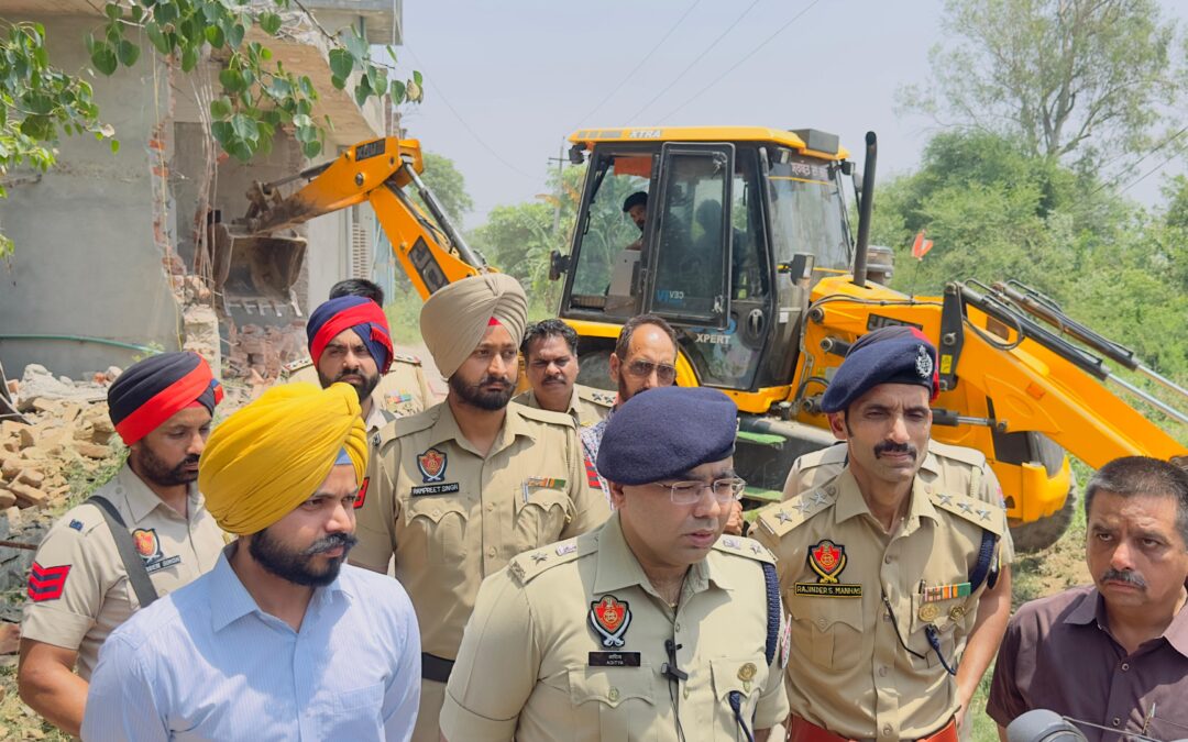 ਪੰਜਾਬ ਪੁਲਿਸ ਵੱਲੋਂ ਸੂਬੇ ਭਰ ਦੇ ਬੱਸ ਅੱਡਿਆਂ ‘ਤੇ ਤਲਾਸ਼ੀ ਮੁਹਿੰਮ ਚਲਾਈ ਗਈ