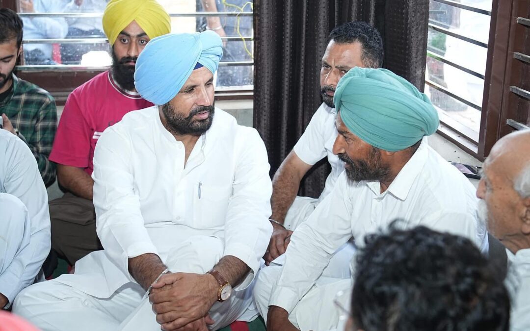 ਵੜਿੰਗ ਨੇ ਨਕਲੀ ਸ਼ਰਾਬ ਦੀ ਸਪਲਾਈ ਨੂੰ ਕੰਟਰੋਲ ਕਰਨ ਵਿੱਚ ‘ਆਪ’ ਸਰਕਾਰ ਦੀ ਅਸਫਲਤਾ ਦੀ ਨਿੰਦਾ ਕੀਤੀ