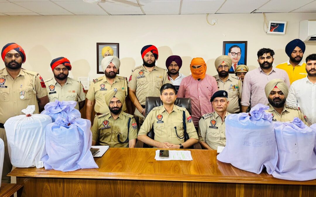 ਪਾਕਿਸਤਾਨ-ਆਈਐਸਆਈ ਵੱਲੋਂ ਸਮਰਥਿਤ ਨਾਰਕੋ ਤਸਕਰੀ ਮਾਡਿਊਲ ਦਾ ਪਰਦਾਫਾਸ਼; 85 ਕਿੱਲੋ ਹੈਰੋਇਨ ਸਮੇਤ ਇੱਕ ਵਿਅਕਤੀ ਕਾਬੂ