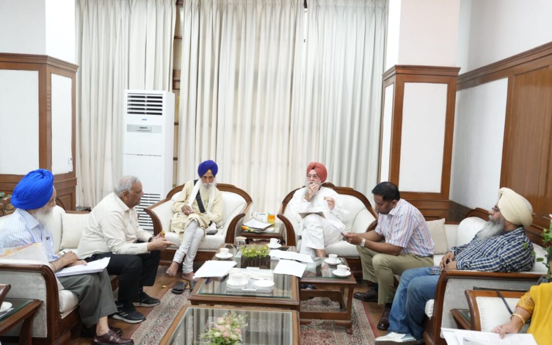 ਸਪੀਕਰ ਸੰਧਵਾਂ ਵੱਲੋਂ ਪੰਜਾਬੀ ਯੂਨੀਵਰਸਿਟੀ ਨੂੰ ਨਿਰਦੇਸ਼: ‘ਮਹਾਨ ਕੋਸ਼’ ਬਾਰੇ ਮਾਹਿਰ ਕਮੇਟੀ ਦੀ ਰਿਪੋਰਟ ਦੋ ਹਫ਼ਤਿਆਂ ਵਿੱਚ ਸੌਂਪੇ