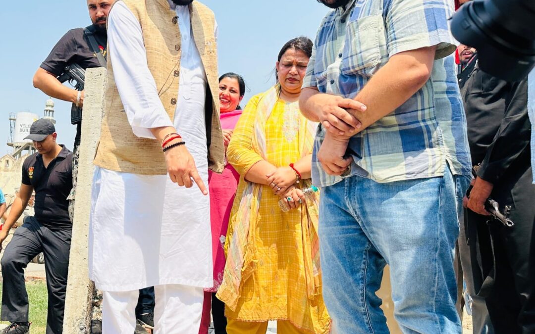 ਪੰਚਾਇਤ ਮੰਤਰੀ ਵੱਲੋਂ ਗਰਾਊਂਡ ਜ਼ੀਰੋ ‘ਤੇ ਮੁਆਇਨਾ : ਸੌਂਦ ਵੱਲੋਂ ਅਚਨਚੇਤ ਦੌਰਾ, ਪਿੰਡਾਂ ਦੀ ਨੁਹਾਰ ਬਦਲਣ ਲਈ ਬਜਟ ਵਿੱਚ ਐਲਾਨੇ ਕਾਰਜਾਂ ਦੀ ਪ੍ਰਗਤੀ ਦਾ ਕੀਤਾ ਨਿਰੀਖਣ