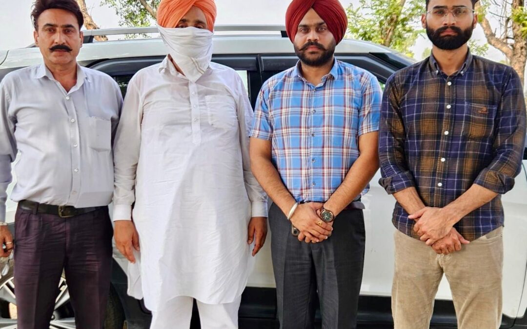 ਭ੍ਰਿਸ਼ਟਾਚਾਰ ’ਤੇ ਕੱਸਿਆ ਸ਼ਿਕੰਜਾ : ਵਿਜੀਲੈਂਸ ਬਿਊਰੋ ਨੇ 25,000 ਰੁਪਏ ਰਿਸ਼ਵਤ ਲੈਂਦੇ ਕਾਨੂੰਗੋ ਨੂੰ ਕੀਤਾ ਰੰਗੇ ਹੱਥੀਂ ਕਾਬੂ