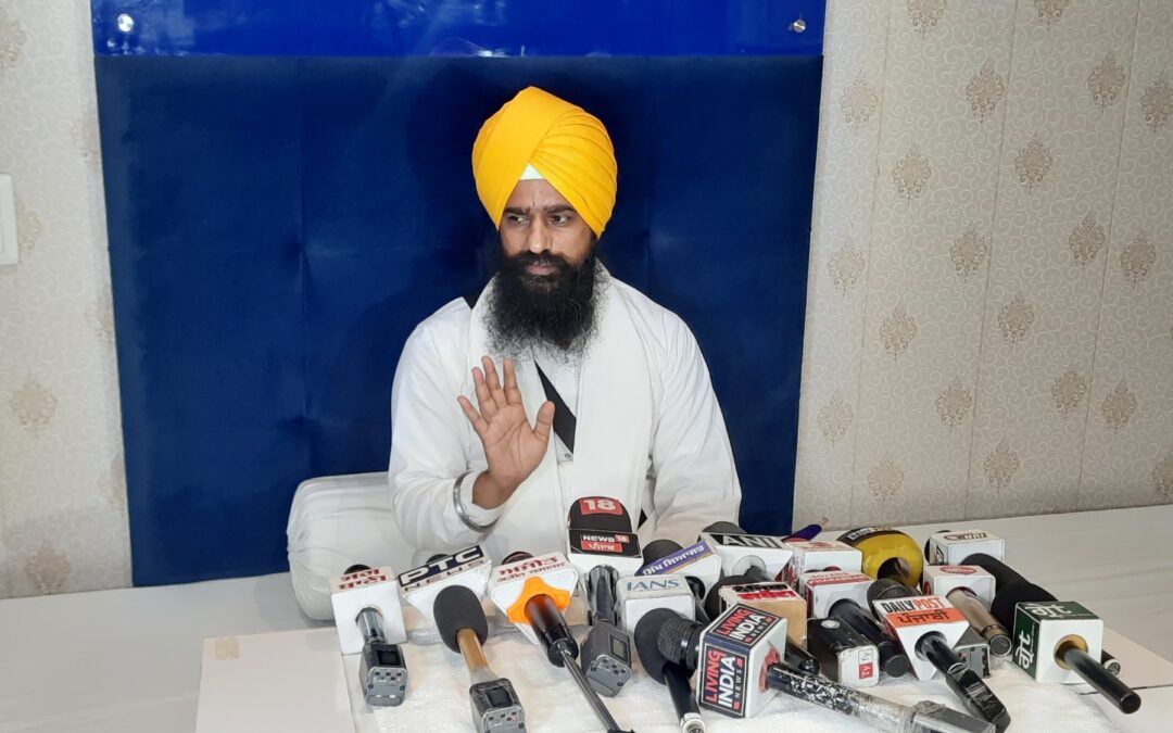 ਸਿੱਖਾਂ ਨਾਲ ਸਬੰਧਤ ਬਣਦੀਆਂ ਫ਼ਿਲਮਾਂ ਨੂੰ ਲੈ ਕੇ ਸ੍ਰੀ ਅਕਾਲ ਤਖ਼ਤ ਸਾਹਿਬ ਵਿਖੇ ਹੋਈ ਵਿਸ਼ੇਸ਼ ਇਕੱਤਰਤਾ