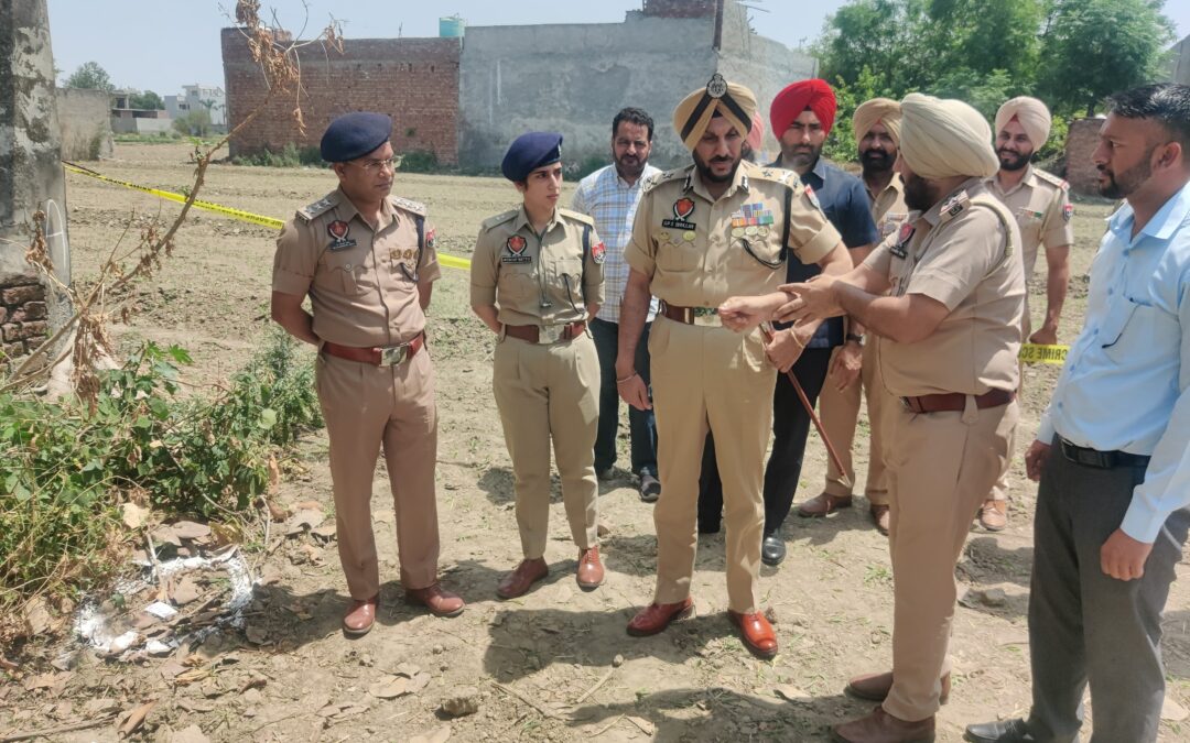 ਅੰਮ੍ਰਿਤਸਰ ਵਿੱਚ ਜੀਵਨ ਫੌਜੀ ਵੱਲੋ ਚਲਾਏ ਜਾ ਰਹੇ ਬੀਕੇਆਈ ਅੱਤਵਾਦੀ ਮਾਡਿਊਲ ਦਾ ਪਰਦਾਫਾਸ਼; ਪਿਸਤੌਲ ਸਮੇਤ ਦੋ ਸਾਥੀ ਕਾਬੂ