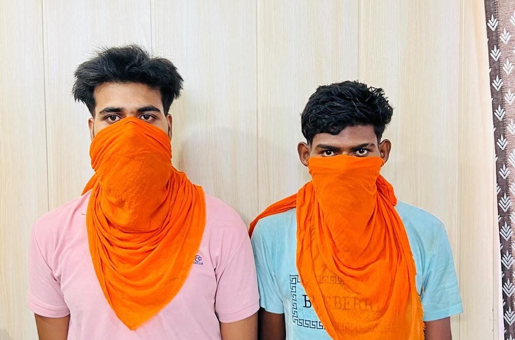 ਪਾਕਿਸਤਾਨ ਆਈਐਸਆਈ ਨੂੰ ਸੰਵੇਦਨਸ਼ੀਲ ਫੌਜੀ ਡੇਟਾ ਲੀਕ ਕਰਨ ਦੇ ਦੋਸ਼ ਵਿੱਚ ਫੌਜੀ ਜਵਾਨ ਅਤੇ ਉਸਦੇ ਸਾਥੀ ਨੂੰ ਗ੍ਰਿਫ਼ਤਾਰ ਕੀਤਾ ਗਿਆ ਹੈ।
