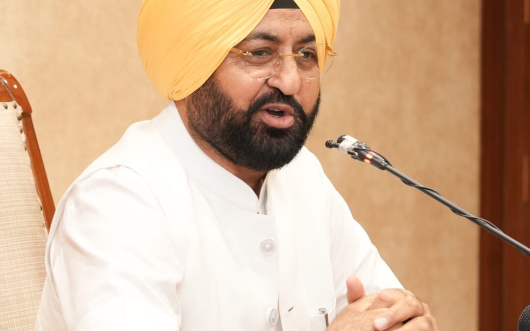 ਕਿਸਾਨਾਂ ਨੂੰ ਪਲਾਟ ਮਿਲਣ ਤੱਕ ਸਾਲਾਨਾ ਮਿਲਣਗੇ ਇਕ ਲੱਖ ਰੁਪਏ: ਹਰਦੀਪ ਸਿੰਘ ਮੁੰਡੀਆ