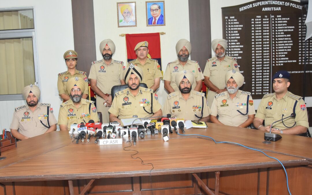 ਅੰਮ੍ਰਿਤਸਰ ਵਿੱਚ ਖਾਲਿਸਤਾਨ ਪੱਖੀ ਨਾਅਰੇ ਲਿਖਣ ਦੇ ਕੇਸ ਨੂੰ 24 ਘੰਟਿਆਂ ਦੇ ਅੰਦਰ ਸੁਲਝਾਇਆ; ਨਾਬਾਲਗ ਸਮੇਤ ਦੋ ਵਿਅਕਤੀ ਗ੍ਰਿਫ਼ਤਾਰ