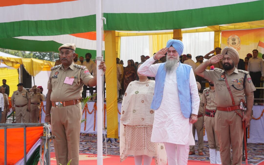 ਸਪੀਕਰ ਪੰਜਾਬ ਵਿਧਾਨ ਸਭਾ ਸ. ਕੁਲਤਾਰ ਸਿੰਘ ਸੰਧਵਾਂ ਨੇ ਆਜ਼ਾਦੀ ਦਿਵਸ ਮੌਕੇ ਲਹਿਰਾਇਆ ਤਿਰੰਗਾ