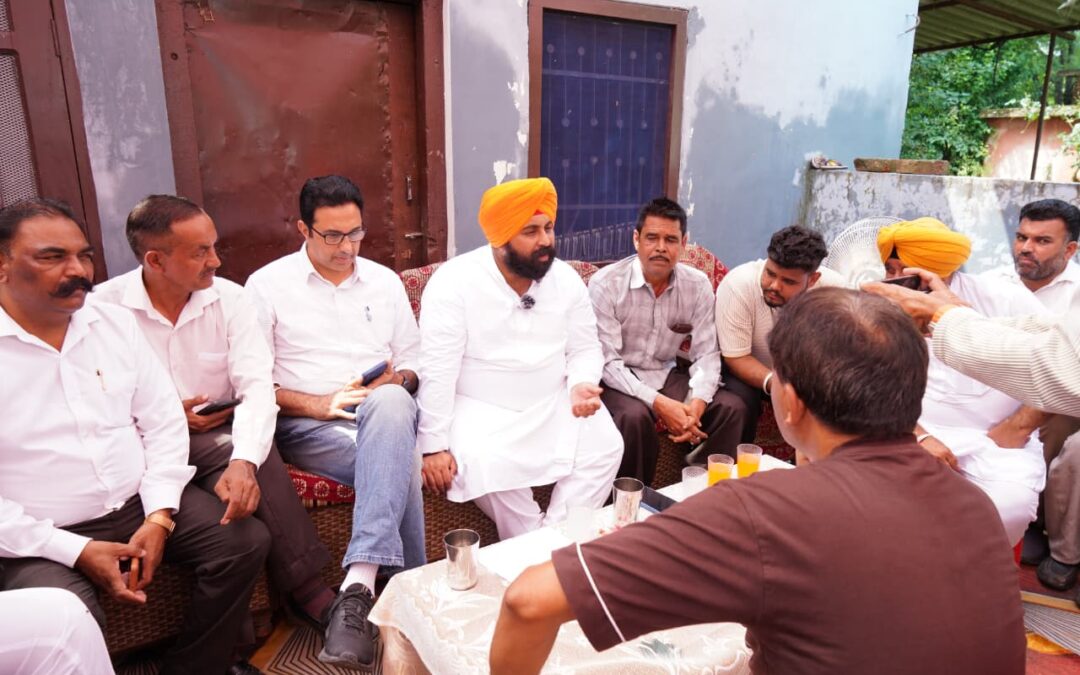 ਪੰਜਾਬ ਸਰਕਾਰ ਦੇ ਯਤਨਾਂ ਨਾਲ ਹੜ੍ਹ ਪ੍ਰਭਾਵਿਤ ਖੇਤਰਾਂ ਵਿੱਚ ਲੀਹ ‘ਤੇ ਪੈਣ ਲੱਗੀ ਜ਼ਿੰਦਗੀ