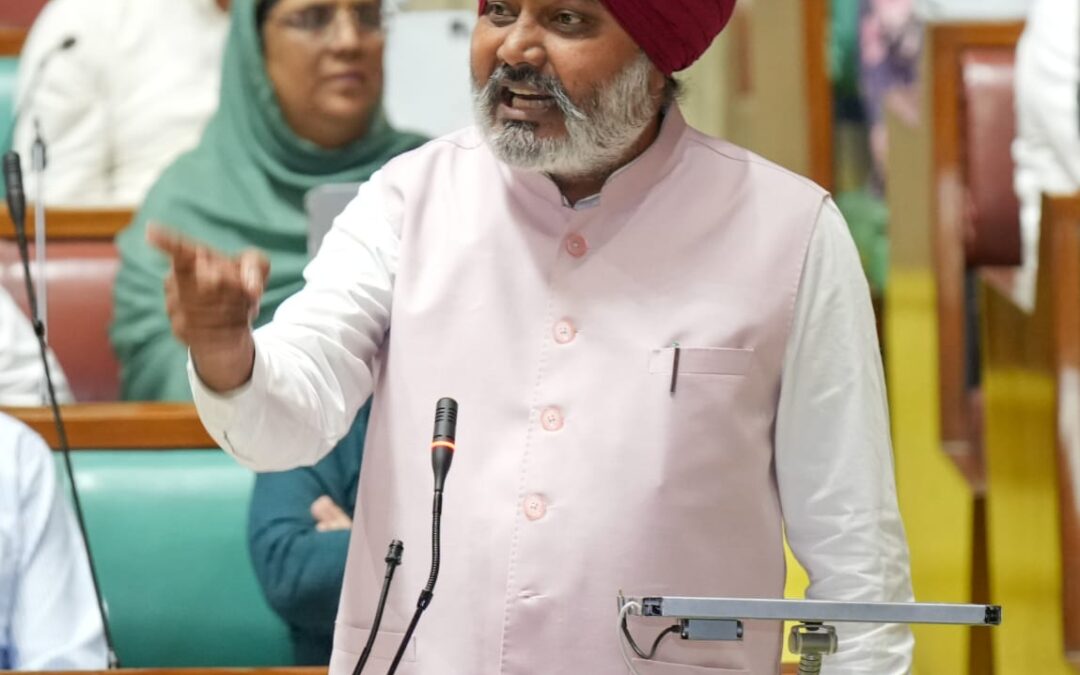ਪੰਜਾਬ ਨੂੰ ਭਾਜਪਾ ਦੀ ਕੇਂਦਰ ਸਰਕਾਰ ਵੱਲੋਂ ਐਲਾਨੀ ਗਈ ਨਿਗੁਣੀ ਹੜ੍ਹ ਰਾਹਤ ਰਾਸ਼ੀ ਦੀ ਵਿੱਤ ਮੰਤਰੀ ਚੀਮਾ ਵੱਲੋਂ ਕਰੜੀ ਨਿਖੇਧੀ
