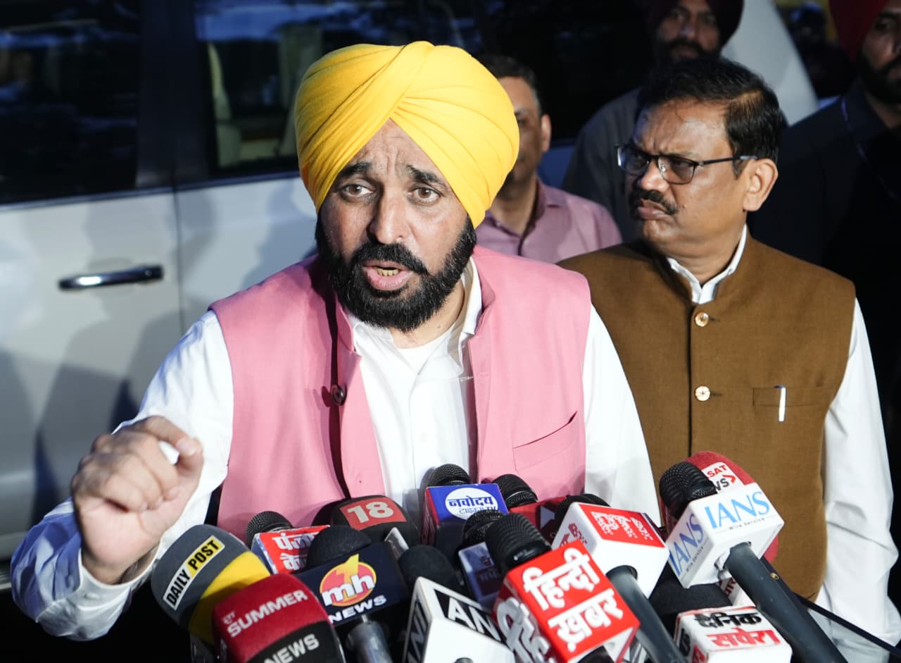 CM CALLS ON AMIT SHAH