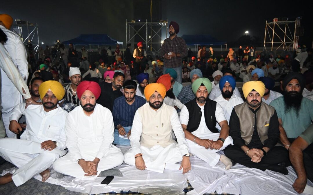 ਲਾਈਟ ਐਂਡ ਸਾਊਂਡ ਸ਼ੋਅ ਨੇ ਸ੍ਰੀ ਗੁਰੂ ਤੇਗ਼ ਬਹਾਦਰ ਜੀ ਦੀ ਲਾਸਾਨੀ ਕੁਰਬਾਨੀ ਅਤੇ ਮਹਾਨ ਫਲਸਫੇ ‘ਤੇ ਚਾਨਣਾ ਪਾਇਆ