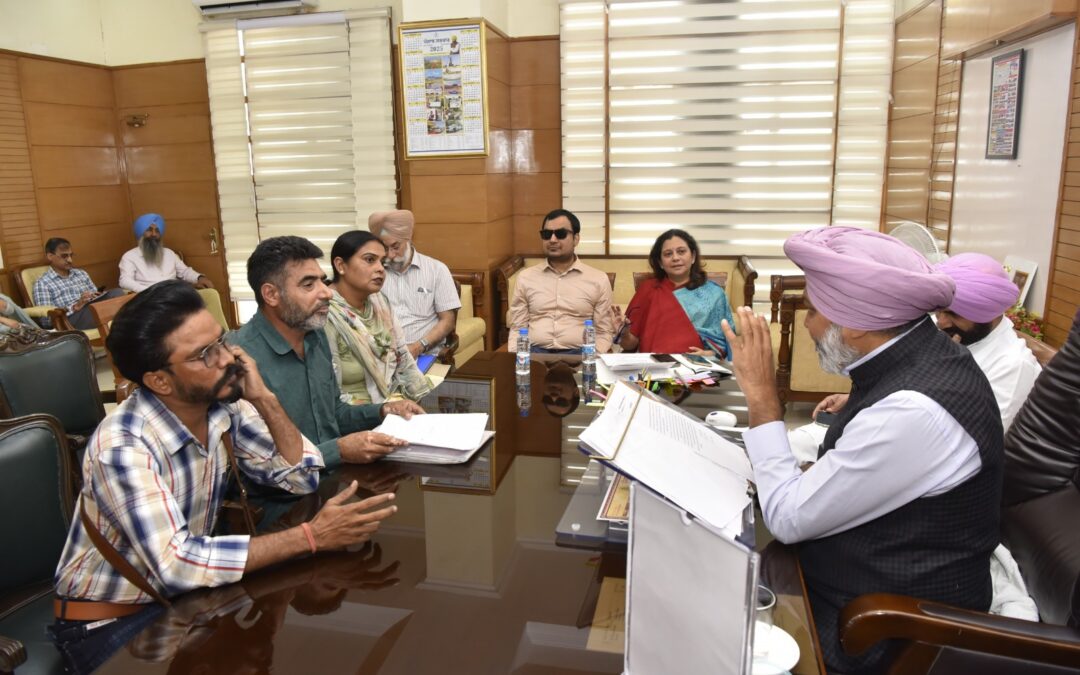 ਵਿੱਤ ਮੰਤਰੀ ਹਰਪਾਲ ਸਿੰਘ ਚੀਮਾ ਵੱਲੋਂ 15 ਮੁਲਾਜ਼ਮ ਜਥੇਬੰਦੀਆਂ ਨਾਲ ਮੁਲਾਕਾਤ