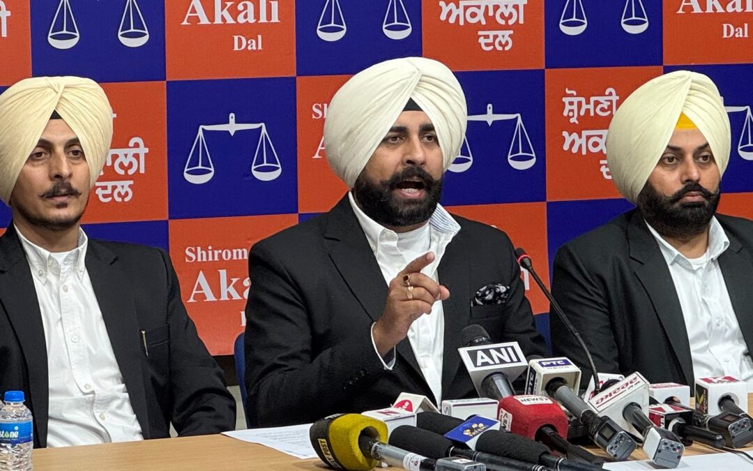 ਅਕਾਲੀ ਦਲ ਦੇ ਆਈ ਟੀ ਵਿੰਗ ਦੇ ਮੁਖੀ ਨੂੰ ਅੰਤਰਿਮ ਜ਼ਮਾਨਤ ਮਿਲਣੀ ਆਪ ਸਰਕਾਰ ਦੇ ਮੂੰਹ ’ਤੇ ਕਰਾਰੀ ਚਪੇੜ ਜਿਸਨੇ ਅਕਾਲੀ ਆਗੂਆਂ ਖਿਲਾਫ ਝੂਠੇ ਕੇਸ ਦਾਇਰ ਕਰਨ ਵਾਸਤੇ ਪੁਲਿਸ ਦੀ ਦੁਰਵਰਤੋਂ ਕੀਤੀ: ਅਕਾਲੀ ਦਲ