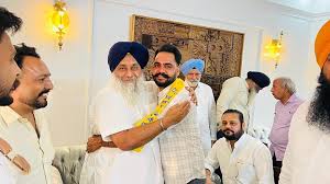 ਸ਼੍ਰੋਮਣੀ ਅਕਾਲੀ ਦਲ ਨੇ ਅਣਪਛਾਤੇ ਪੁਲਿਸ ਮੁਲਾਜ਼ਮਾਂ ਵੱਲੋਂ ਕੰਚਨਪ੍ਰੀਤ ਕੌਰ ਦਾ ਪਿੱਛਾ ਕਰਨ ਦੀ ਚੋਣ ਕਮਿਸ਼ਨ ਨੂੰ ਕੀਤੀ ਸ਼ਿਕਾਇਤ, ਮੰਗੀ ਕਾਰਵਾਈ