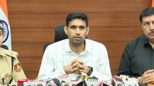 ਚੰਡੀਗੜ੍ਹ, 31.10.2025: ਅੱਜ, ਯੂਟੀ ਚੰਡੀਗੜ੍ਹ ਦੇ ਡਿਪਟੀ ਕਮਿਸ਼ਨਰ ਸ਼੍ਰੀ ਨਿਸ਼ਾਂਤ ਕੁਮਾਰ ਯਾਦਵ ਨੇ ਚੰਡੀਗੜ੍ਹ ਵਿੱਚ ਨਕਸ਼ਾ ਪਾਇਲਟ ਪ੍ਰੋਜੈਕਟ ਦੇ ਲਾਗੂਕਰਨ ਦੀ ਸਮੀਖਿਆ ਹਿਤ ਸਾਰੇ ਹਿਤਧਾਰਕਾਂ ਨਾਲ ਇੱਕ ਮੀਟਿੰਗ ਕੀਤੀ।