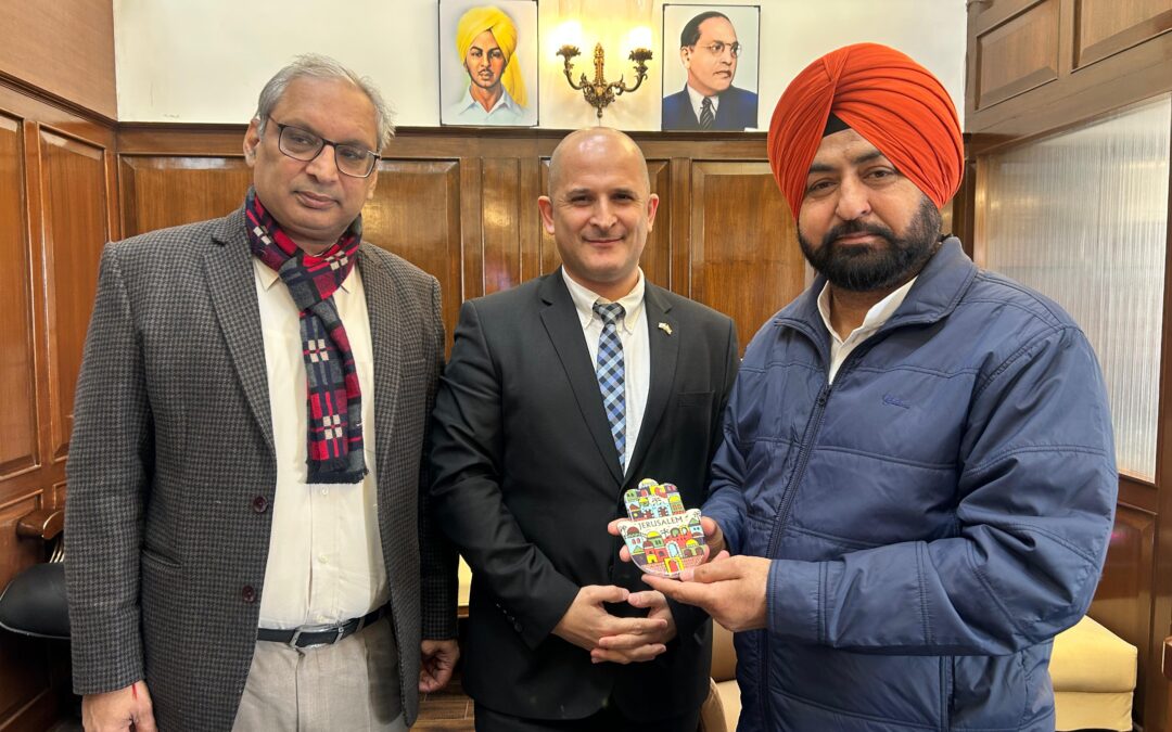 ਪੰਜਾਬ ਦੇ ਮਕਾਨ ਉਸਾਰੀ ਅਤੇ ਸ਼ਹਿਰੀ ਵਿਕਾਸ ਮੰਤਰੀ ਵੱਲੋਂ ਇਜ਼ਰਾਇਲੀ ਡਿਪਲੋਮੈਟ ਨਾਲ ਮੁਲਾਕਾਤ